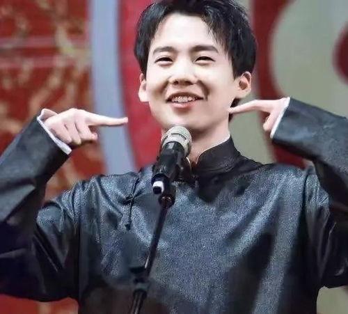 郭麒麟爆料恋情模板视频,揭秘明星背后的甜蜜故事 第3张 郭麒麟爆料恋情模板视频,揭秘明星背后的甜蜜故事 第3张